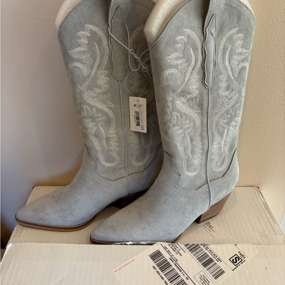 Altar'd State Light Blue Soft Suede Embroidered Cowboy Boots - Size 7 1/2 NWT